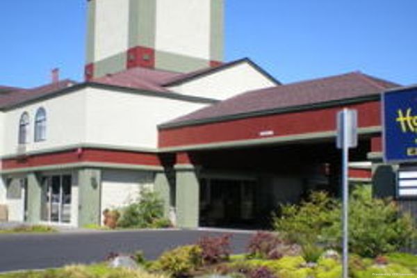 The Redwood Riverwalk Hotel (Fortuna)